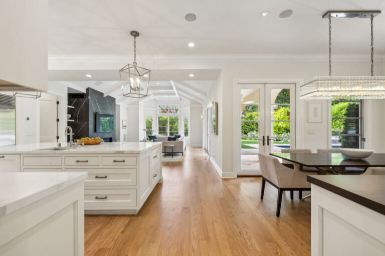 095-267-greenoaks-drive.79930.pok.035