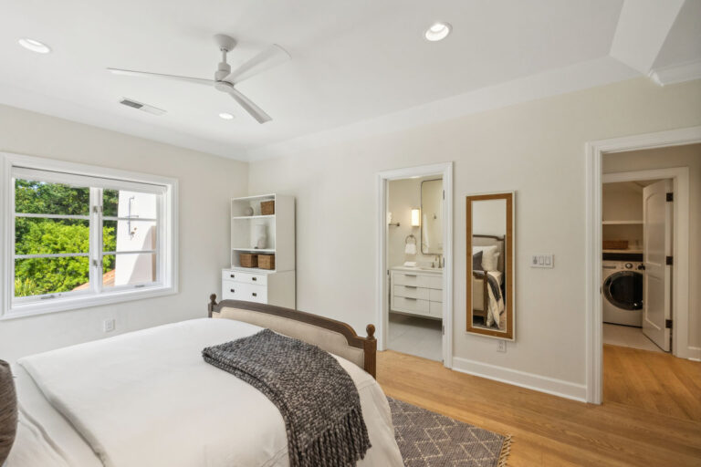 241-267-greenoaks-drive.79930.pok.094