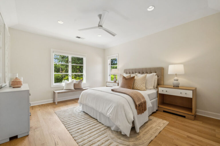 253-267-greenoaks-drive.79930.pok.100